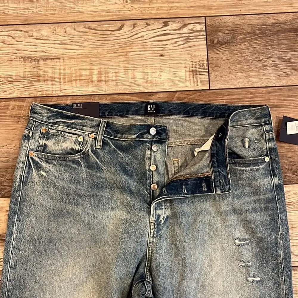NWT GAP Plus Size Mid Rise Distressed Boyfriend Jeans Size 20